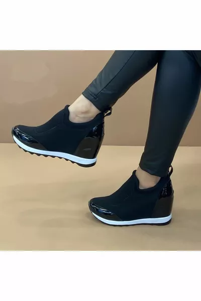Women's Stretch Shoes with Inner Padded Heels