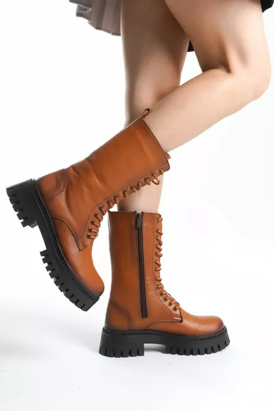 DAMENSTIEFEL AUS ECHTEM LEDER DER NEUEN SAISON