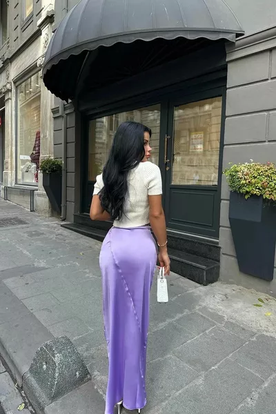 Long Fish Form Satin Skirt