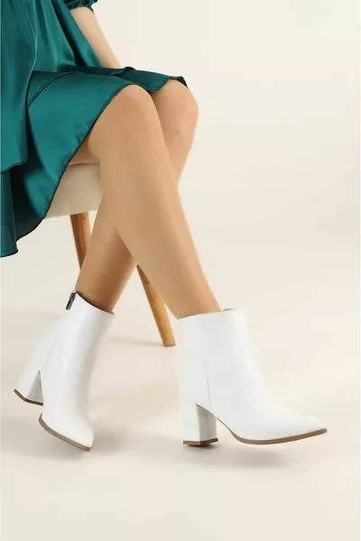 أحذية FERMÜARLI اليومية للموسم الجديد للسيدات مع إصبع البعوض