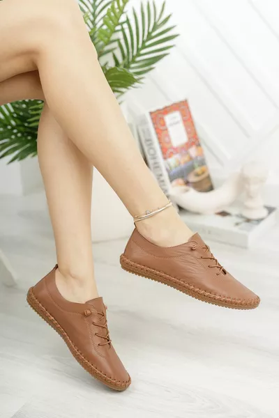 أحذية نسائية جلدية طبيعية