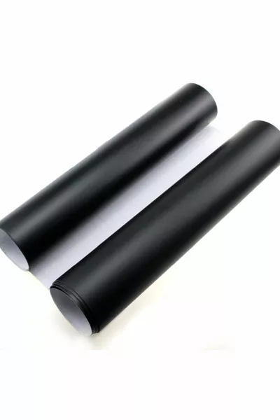 Черно матово самозалепващо фолио за многократна употреба