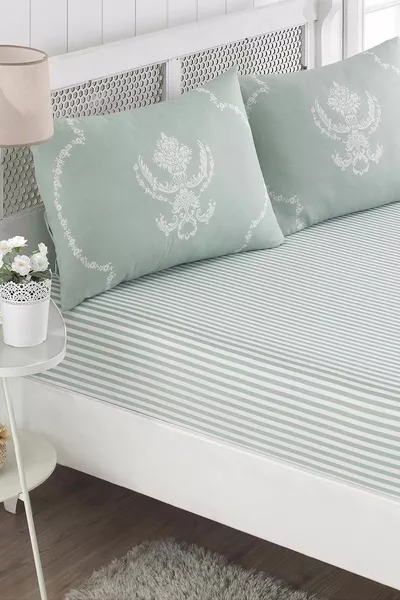 Комплект чаршафи с ластик за двойно легло Pure Mint