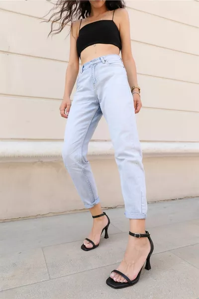 مريم أسود بكعب مفتوح من الخلف للسيدات