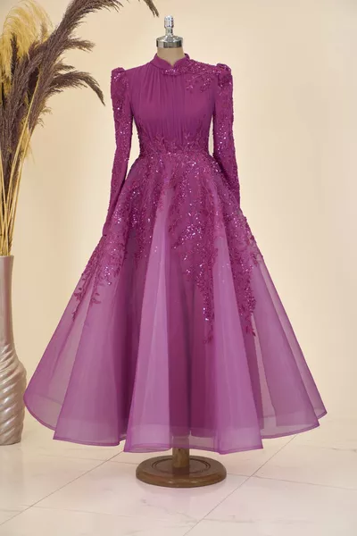 Bloemen geborduurde Serra Hijab avondjurk -Fuchsia