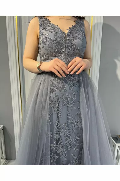 Abito da sera di fidanzamento con gonna a mezza gonna in tulle con pesce senza maniche