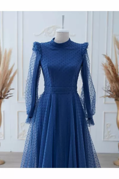 فستان سهرة تول نبيل