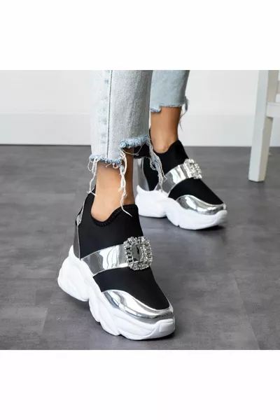 حذاء بكعب مبطن نسائي رياضي