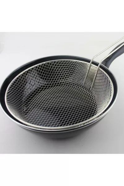 مقلاة كبيرة الحجم بمقبض واحد من مينا للقلي ووك بمقاس  سم