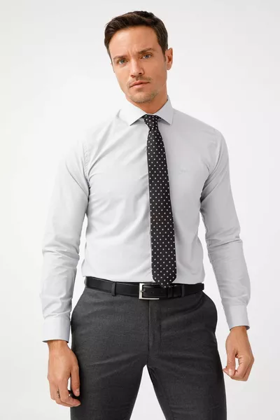 Men's Light Gray Slim Fit / Narrow Cut Easy Iron Basic Shirt