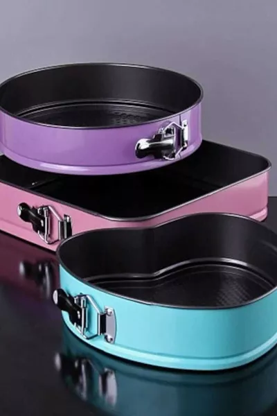 Комплект от 3 метални форми за торта с щипка с форма на сърце, кръгли и квадратни