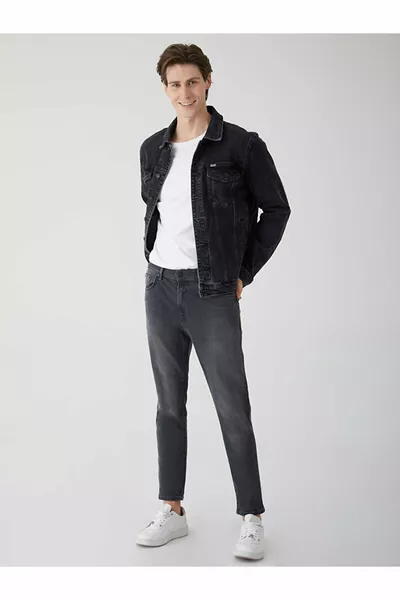 جينز دييغو X Y بقصة أرجل واسعة وخصر متوسط