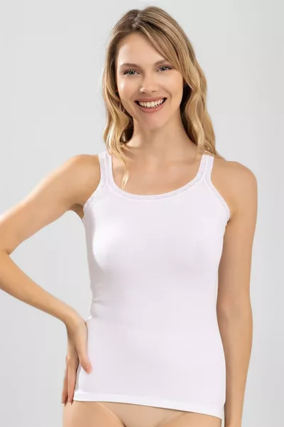 قميص داخلي نسائي قطني بحمالات وياقة دانتيل أبيض