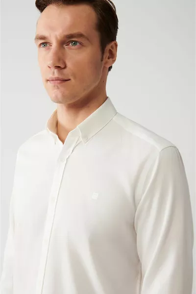 للرجال Ecru زر طوق سروال قصير قميص 