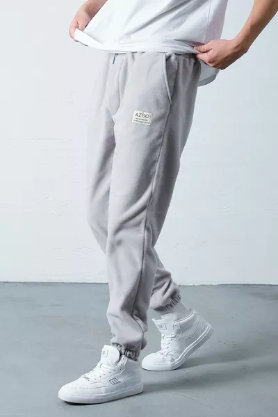 سروال رياضي رجالي فضفاض من قماش بولار رمادي