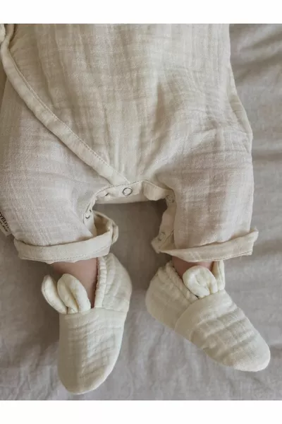 Плюшевый мишка ушастый муслиновый детский пинетки 0-1 лет