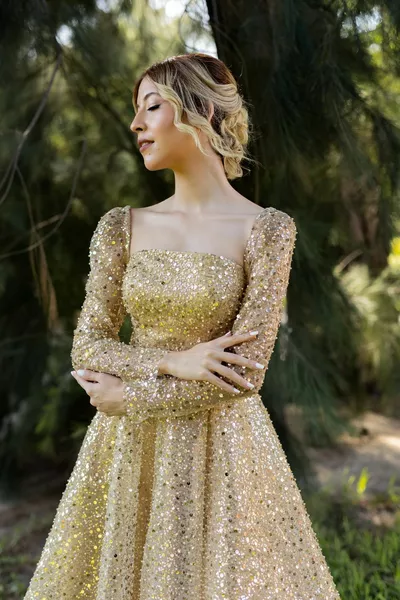 Themis paillettes perla pizzo midi lunghezza oro fidanzamento e richiesta abito