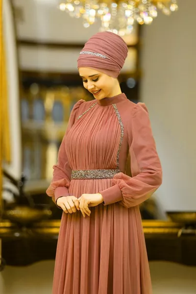 فساتين سهرة الحجاب الأسطورية