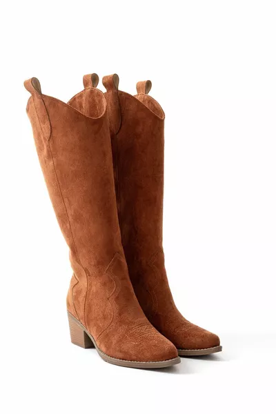 المرأة تان من جلد الغزال مطرزة أحذية رعاة البقر طويلة