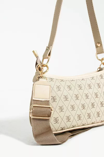 Stylish Minimal Bag with Adjustable Crossbody Strap Pattern