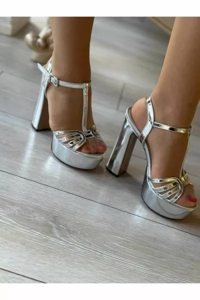 Zilveren bandschoenen met hoge plateauhak voor dames