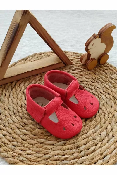 Modèle confortable rouge couleur véritable cuir bébé mocassins premier pas chaussures