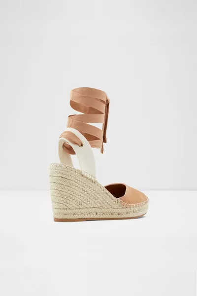 Efemina - Эспадрилья на каблуке из натуральной кожи бежевого цвета