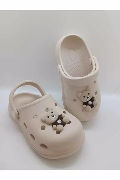 الأطفال عبر النعال حديقة النعال شاطئ حمام الشاطئ النعال