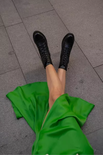 بليك جلد أسود بريدي