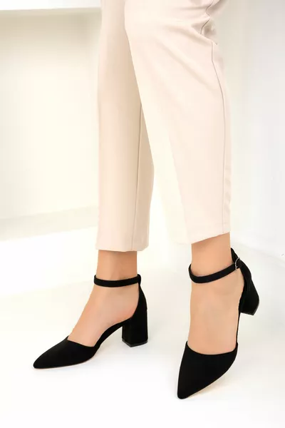 Черен велур дамски класически токчета 