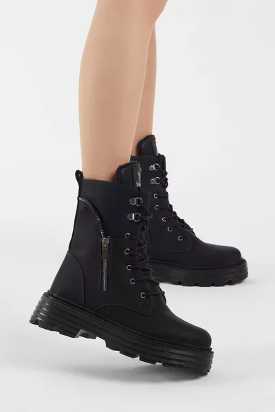 Vrouwen Zwarte Huid Poly Zool Rits Gedetailleerde Comfortabele Pasvorm Veterlaarzen