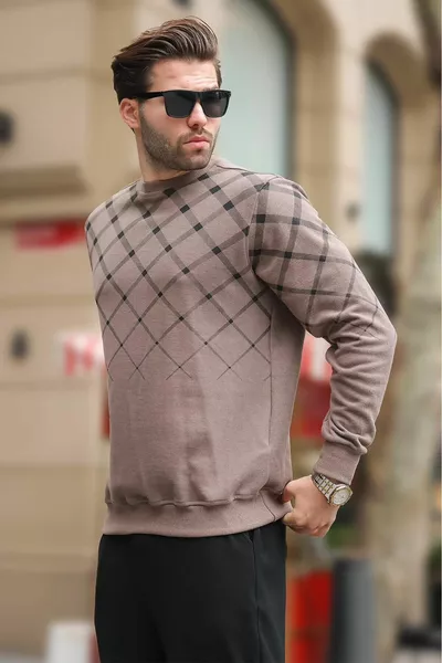 Camel Patterned Crew Neck Knit Sweater 