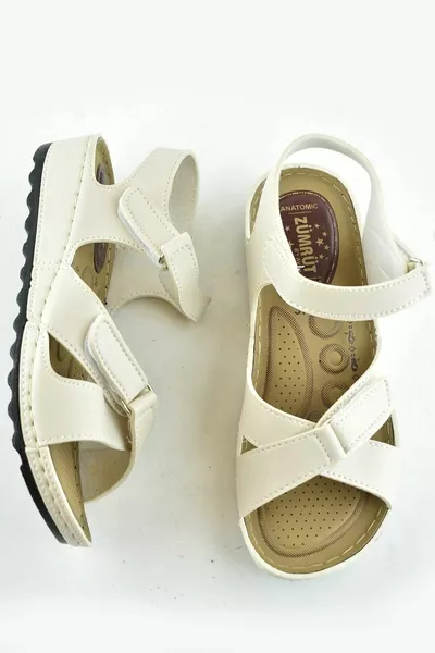 كامل العظام وحيد عارضة المرأة الصنادل النعال الصنادل