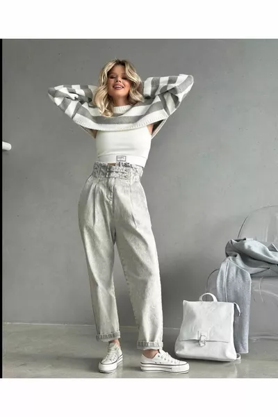 Grau weiß gestreifter Crop-Strickpullover in Oversize