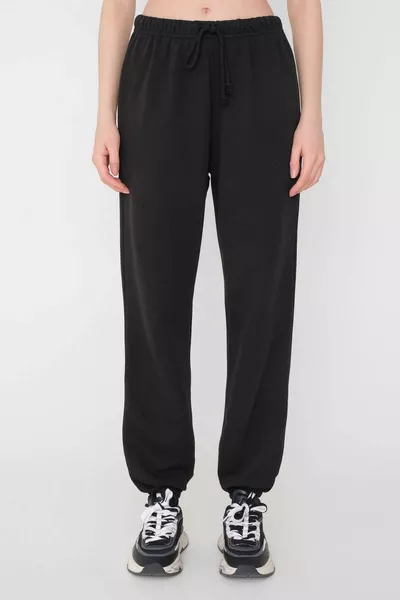 بدلة رياضية مطاطية 