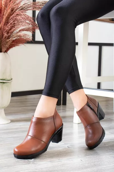 Дамски кожени ботуши от естествена кожа 