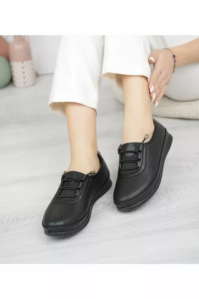 أحذية أمي نسائية