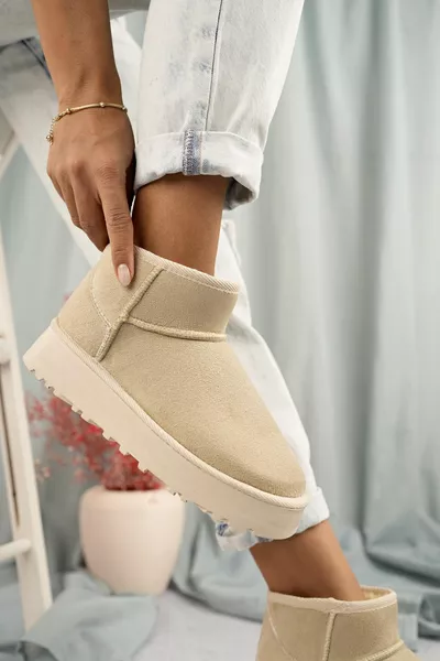 Mini Bej Süet Yarım Bot Içi Tüylü Düz Taban Kadın Ayakkabı Bot