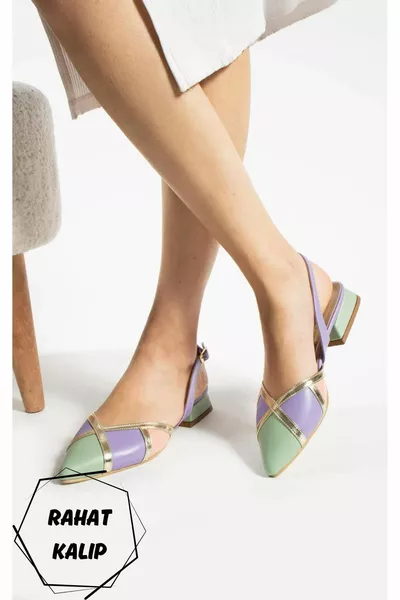 Дамски цветни балетки с нос