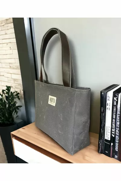 Women's Medium Waxed Canvas Anthracite Color Shoulder Bag