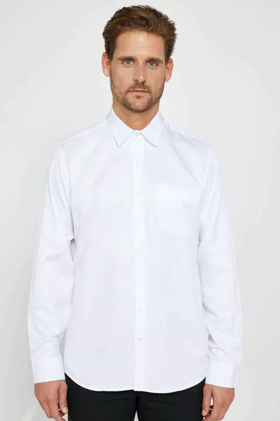 Coupe classique Coupe normale Repassage facile Absorbant la transpiration Texture respirante Porte-cravates toutes les saisons Blanc Chemise pour homme