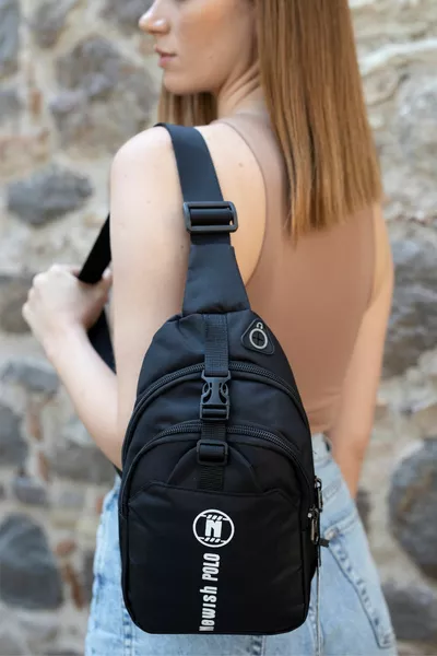 Borsa casual unisex nera a croce sul petto e a tracolla (LUNGHEZZA:  LARGHEZZA:  cm)