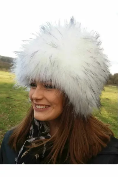 قبعة الشتاء فو الفراء كالباك - سترة عارضة النمط الروسي قبعة الشتاء