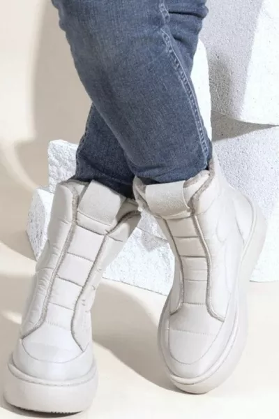 OGGO سنو بوت كريم خفيف فرو حراري شتوي غير قابل للانزلاق أحذية الثلج الوحيدة