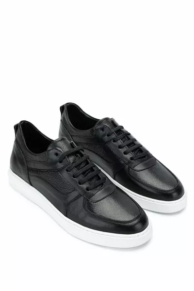 سنيكرز وسنيكرز جلد طبيعي أسود للرجال