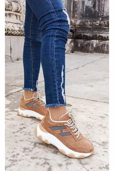 جلد الغزال بني فاتح نعل سميك أحذية رياضية نسائية