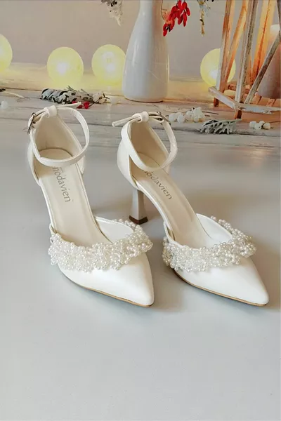 حذاء زفاف نسائي من عرق اللؤلؤ بطول 7 سم