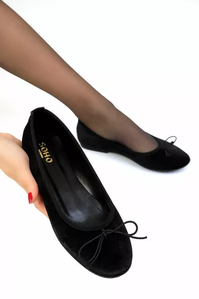 بلاك فيلفيت باليه نسائي مسطح 