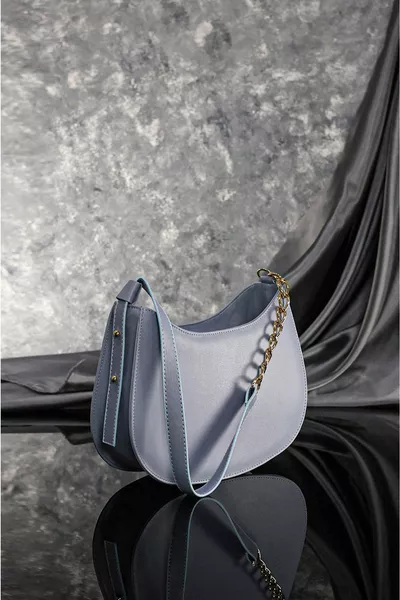 Kadın Bebe Mavi Fermuarlı Astarlı Ayarlanabilir Askılı Çanta