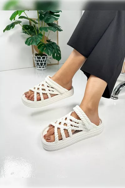 Ежедневни Дамски Бели Чехли Плетене Детайлна Дебела Подметка Овални Пръсти Морски Сандали 